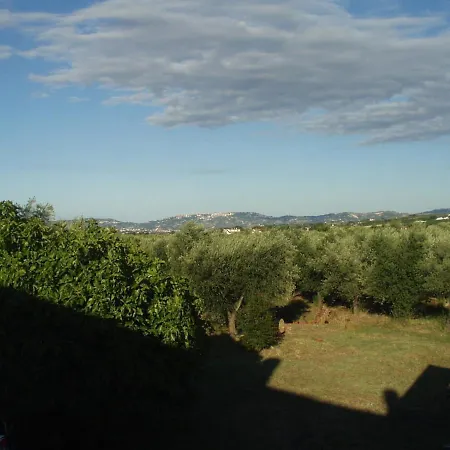 Сasa de vacaciones Country House Oasi Degli Ulivi Nocciano